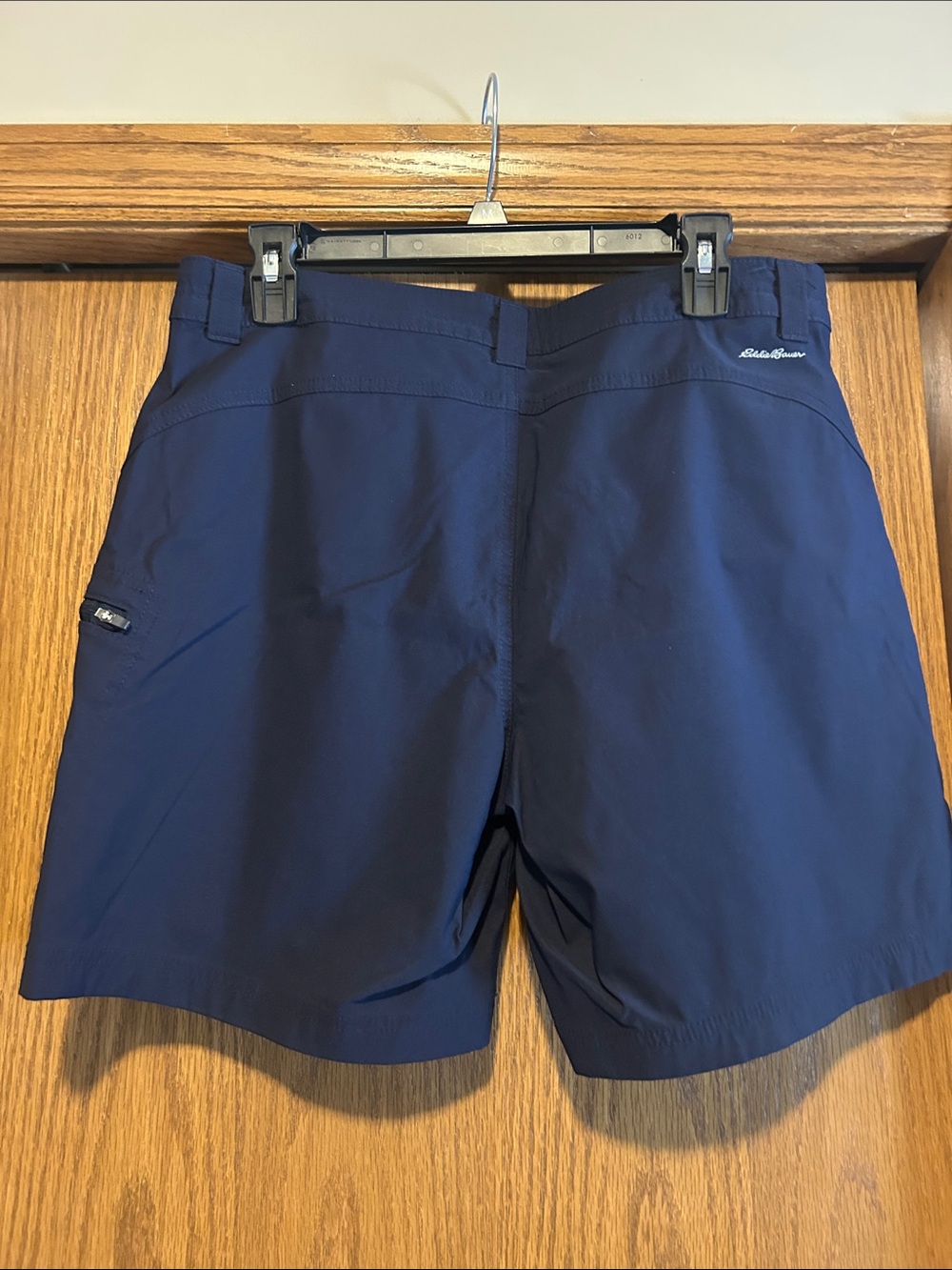 Eddie Bauer Navy Blue Hybrid Shorts- Size 12 - Picture 3 of 3